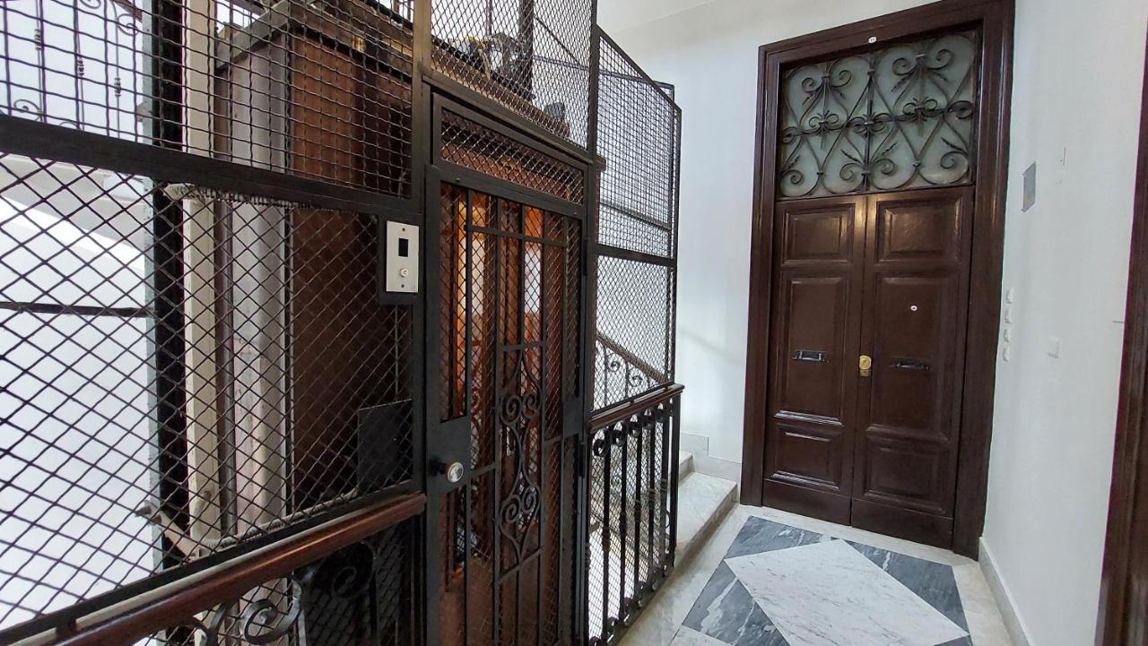 Dimora San Bartolomeo - Design, Panoramic View & Culture Apartment Рим Екстериор снимка