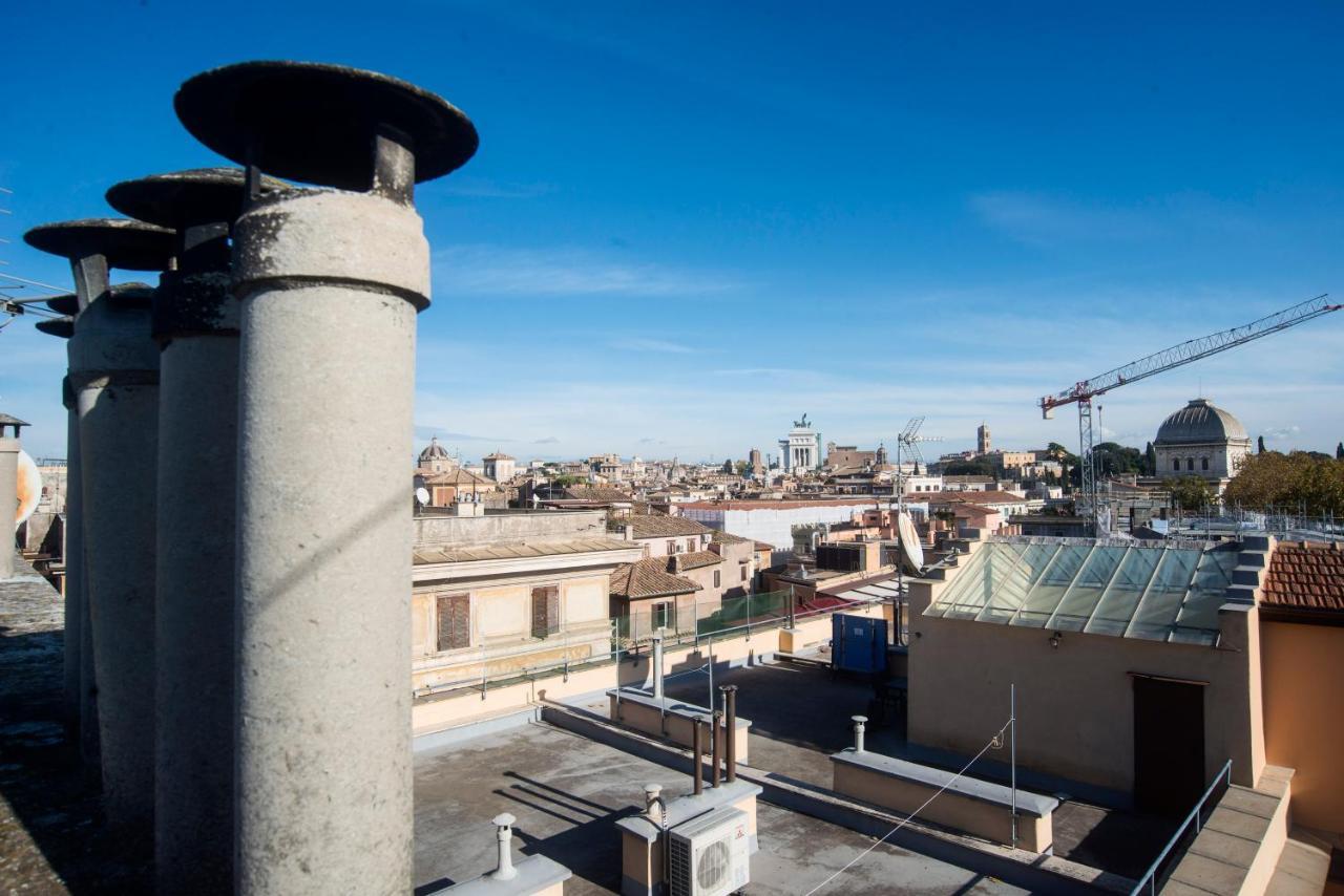 Dimora San Bartolomeo - Design, Panoramic View & Culture Apartment Рим Екстериор снимка